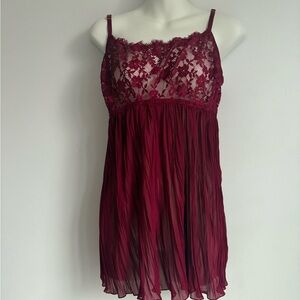 Elegant Lace Burgundy Chemise
